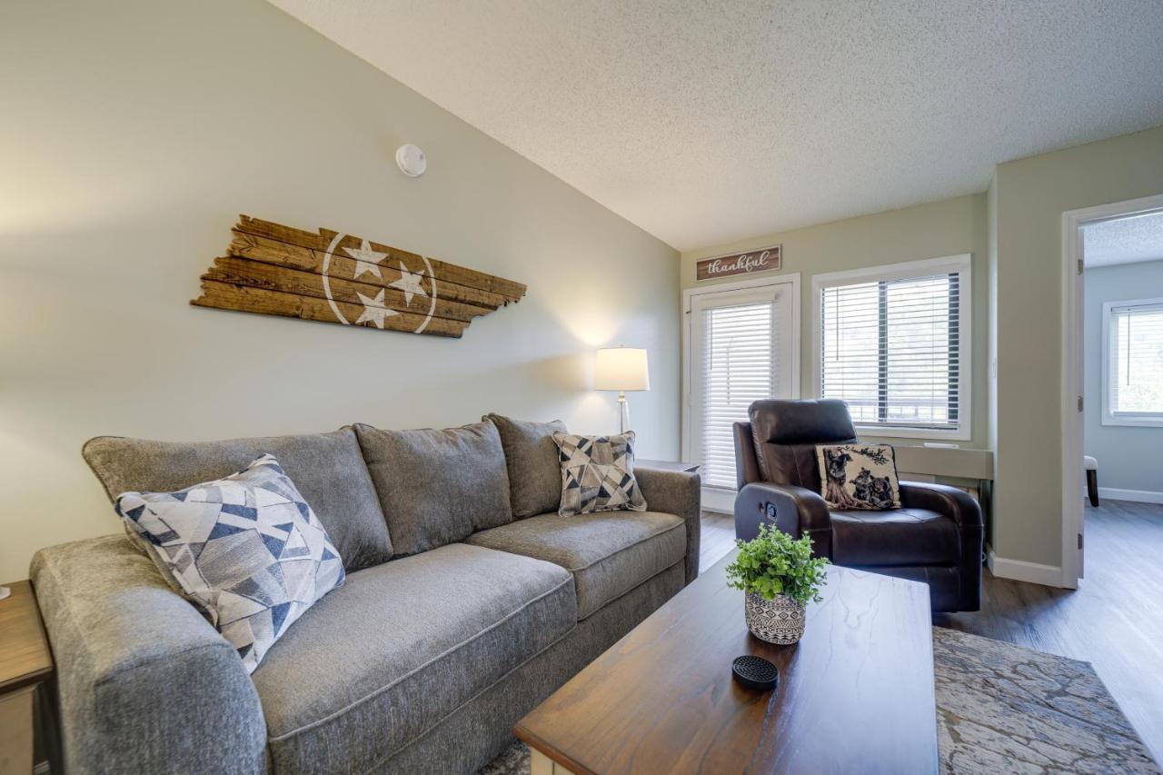 Stylish Gatlinburg Condo With Pool Walk Downtown! Εξωτερικό φωτογραφία
