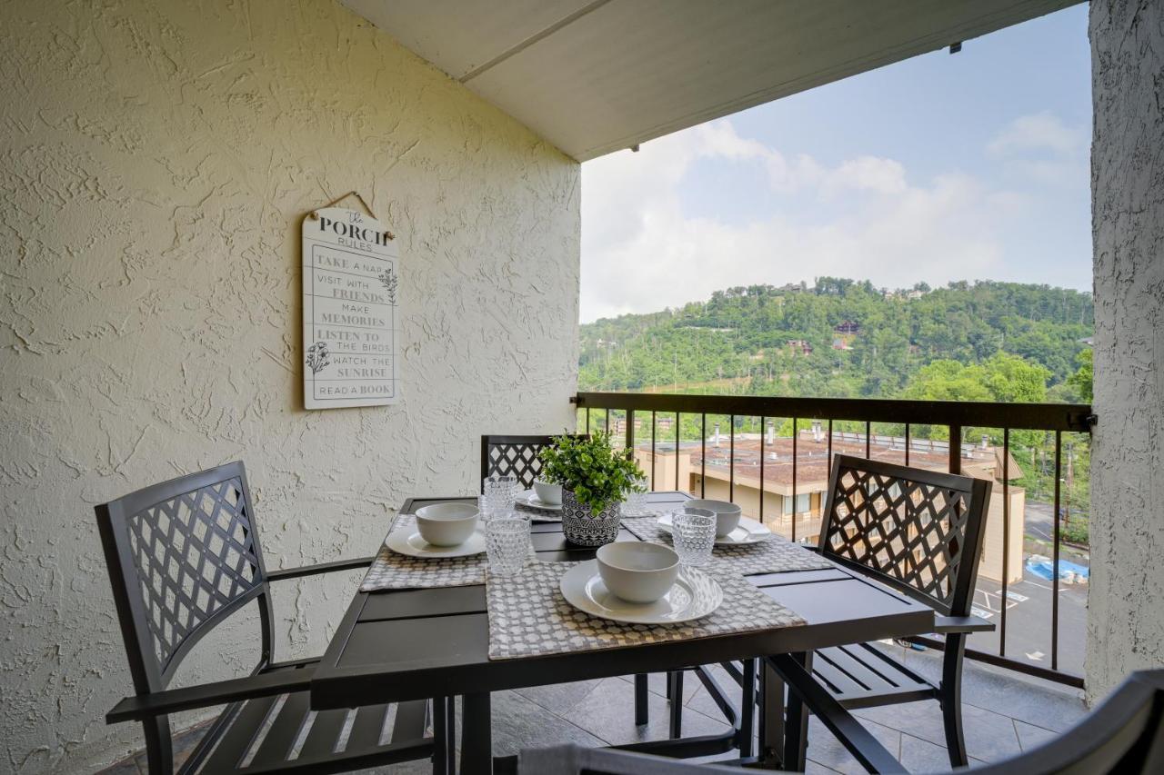 Stylish Gatlinburg Condo With Pool Walk Downtown! Εξωτερικό φωτογραφία